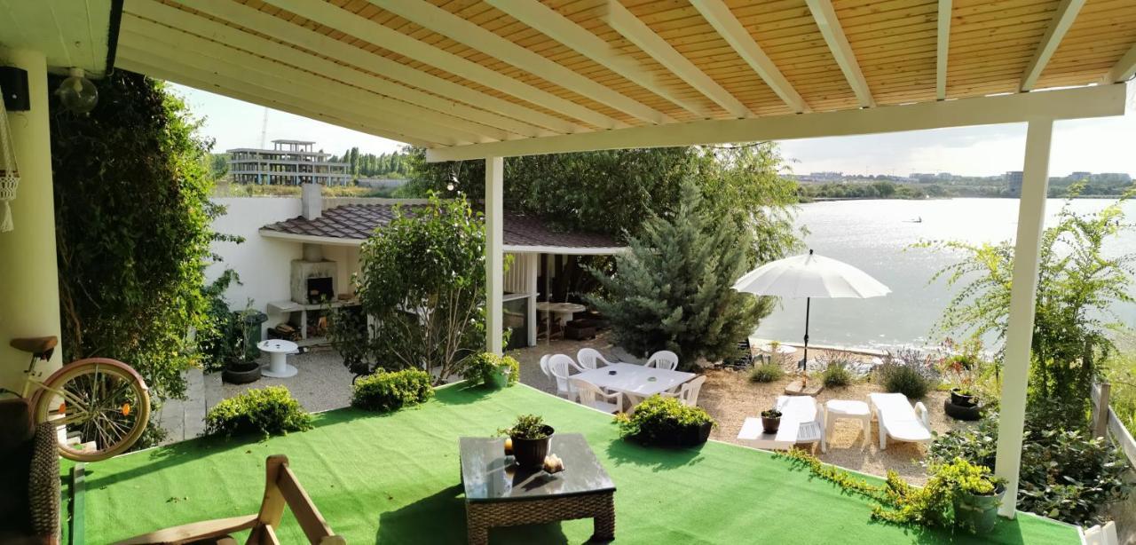 Vila Zuzette Hotel คอนสตันซา ภายนอก รูปภาพ